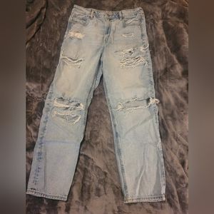 American eagle straight leg distressed jeans size 10